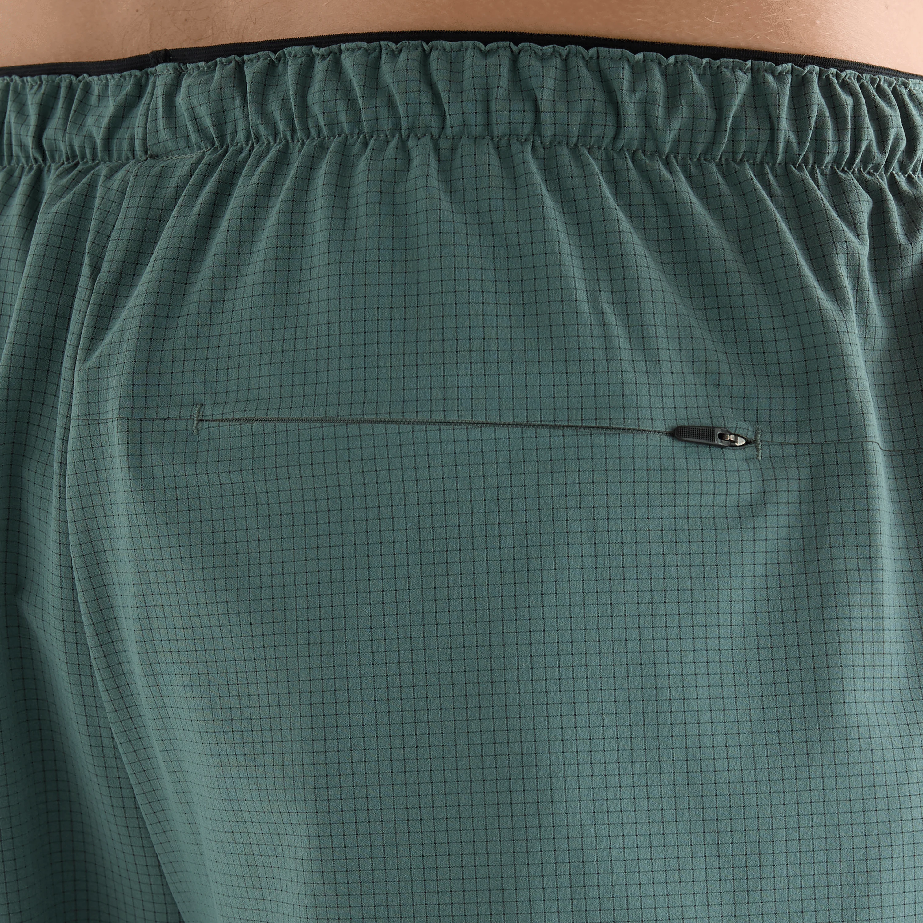 Men's Light Lined Short 7"