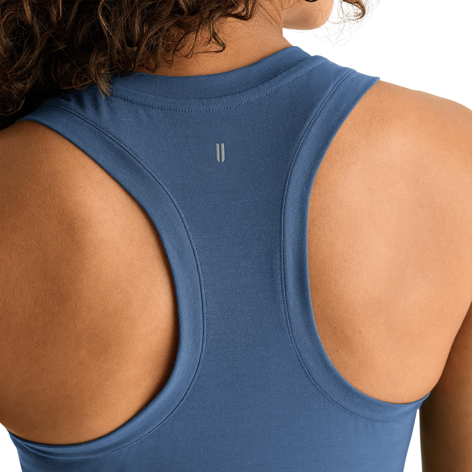 7196-women-s-nobull-fitted-tank-5.webp Women's NOBULL Fitted Tank